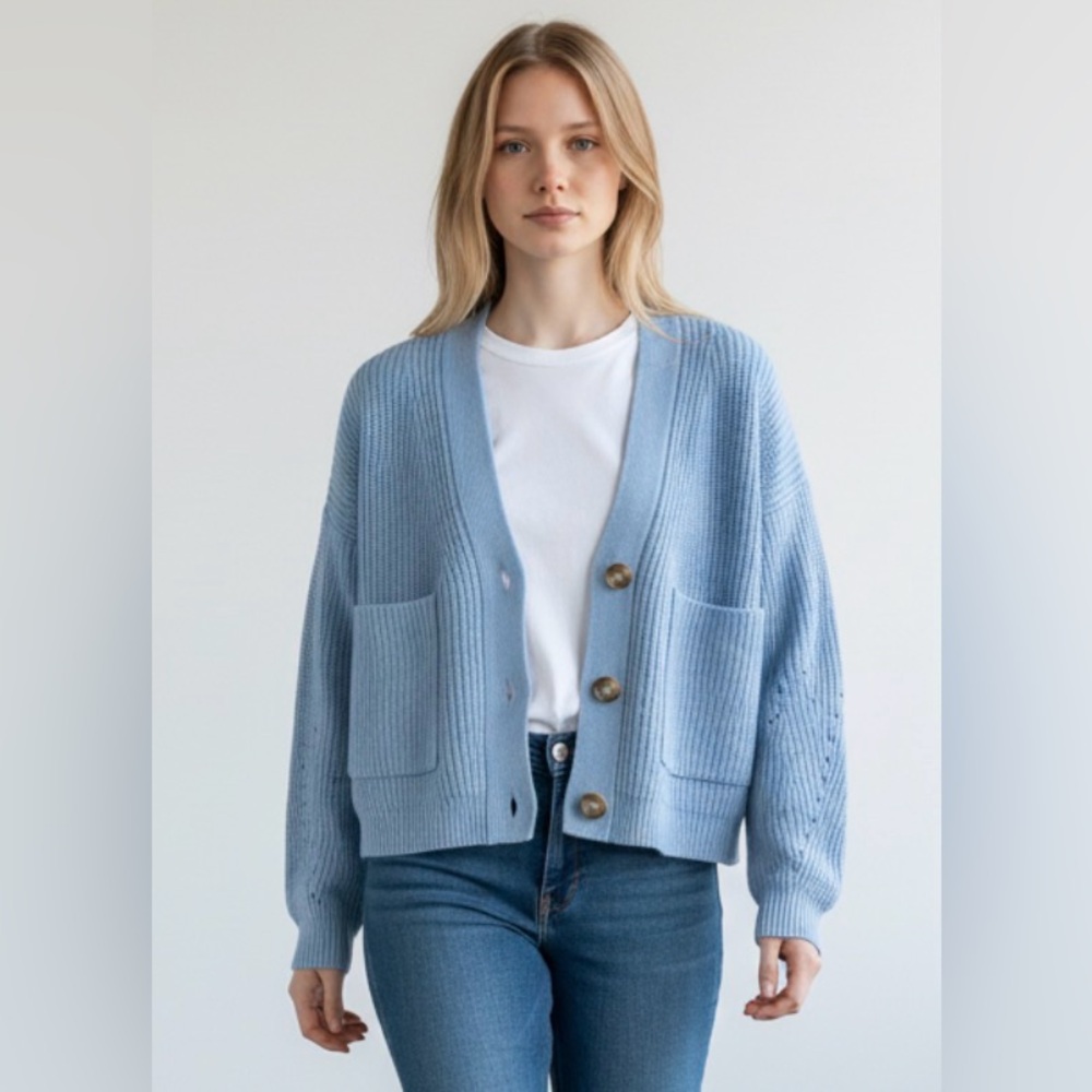 Electric & Rose Light Blue Cardigan Sweater size xs